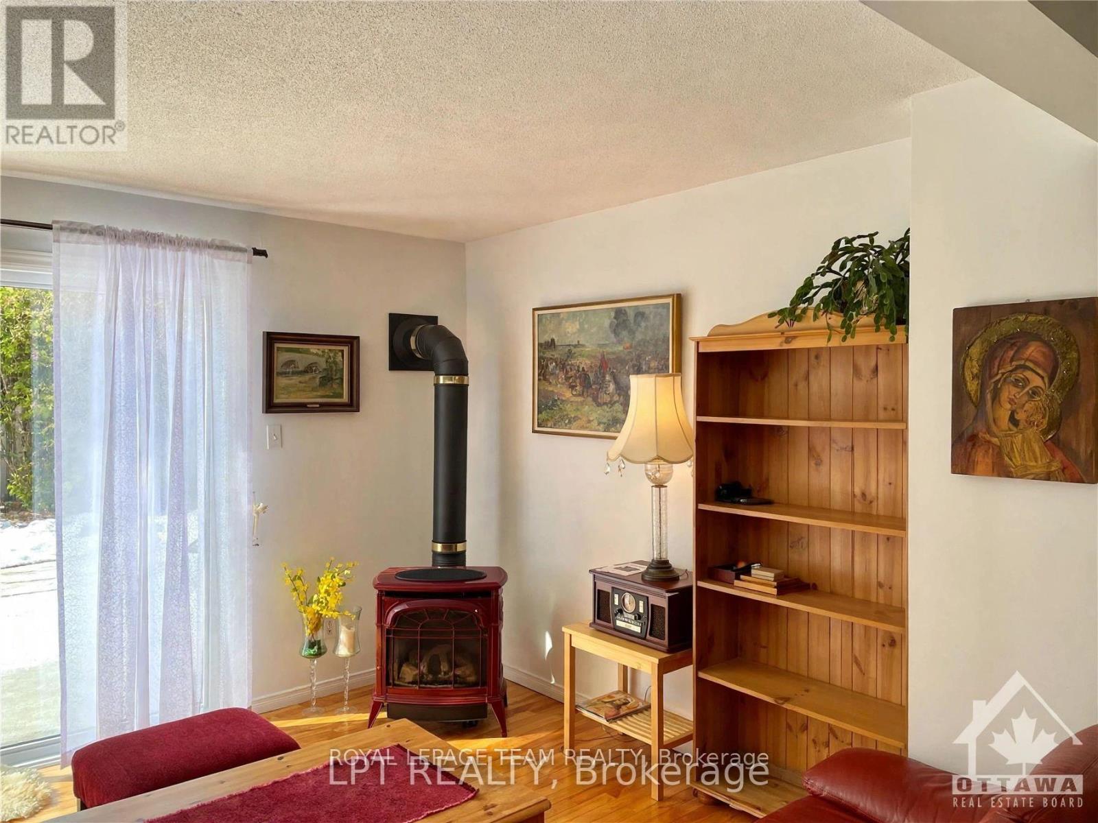 15 - 50 Greenbank Road Property Photo 6