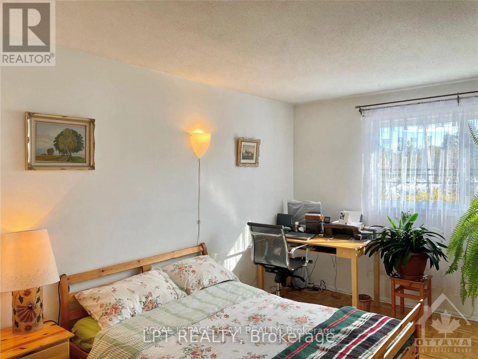 15 - 50 Greenbank Road Property Photo 12
