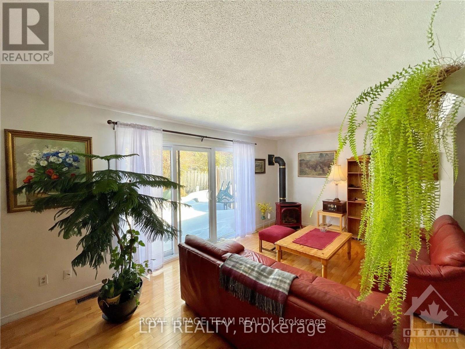 15 - 50 Greenbank Road Property Photo 22