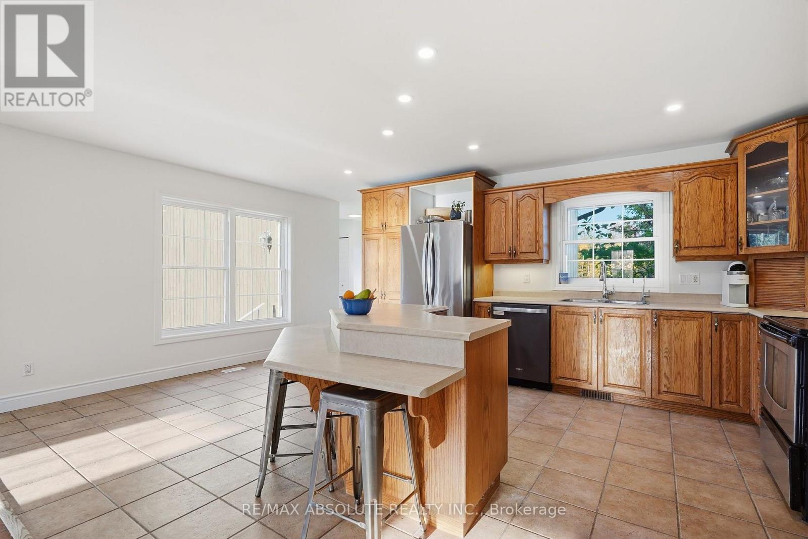 13233 Ferguson Road Property Photo 8