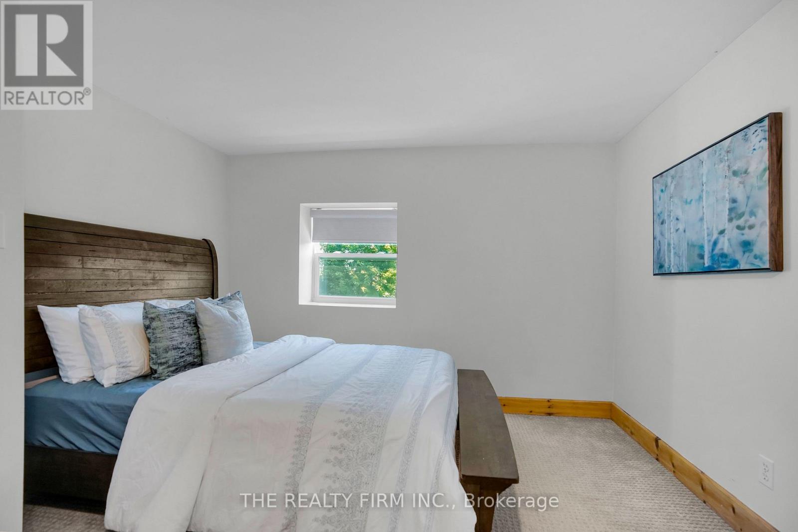 3692 Beverly Glen Property Photo 22