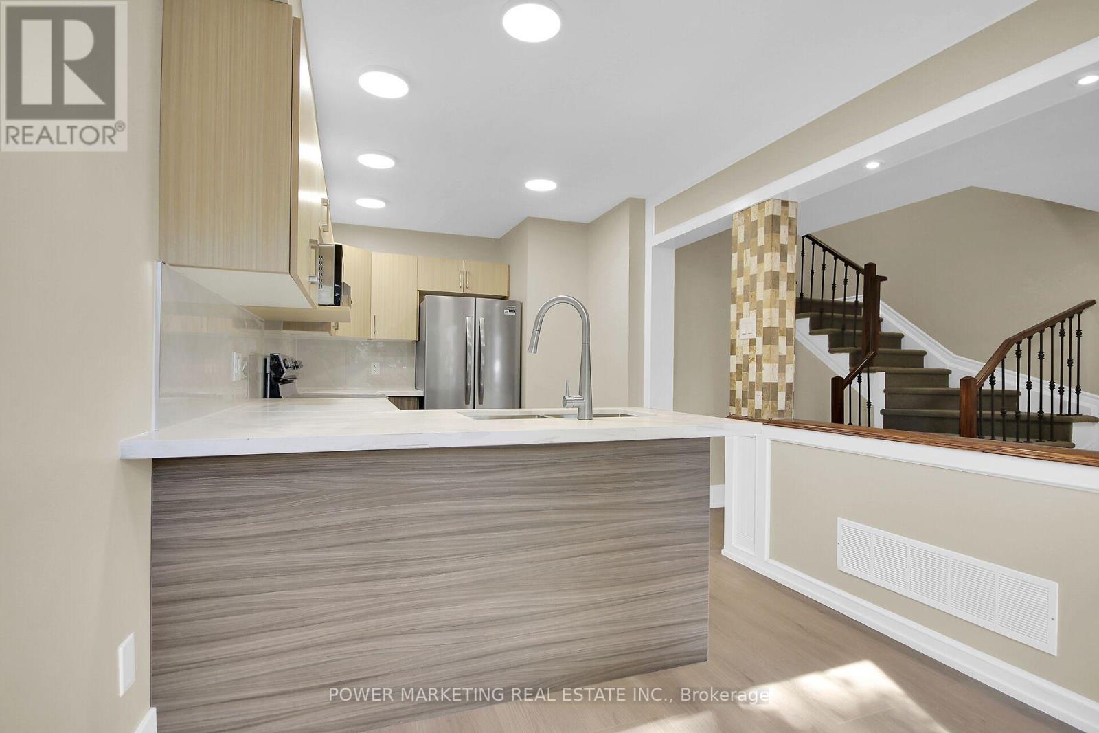 230 Bookton Place Property Photo 10