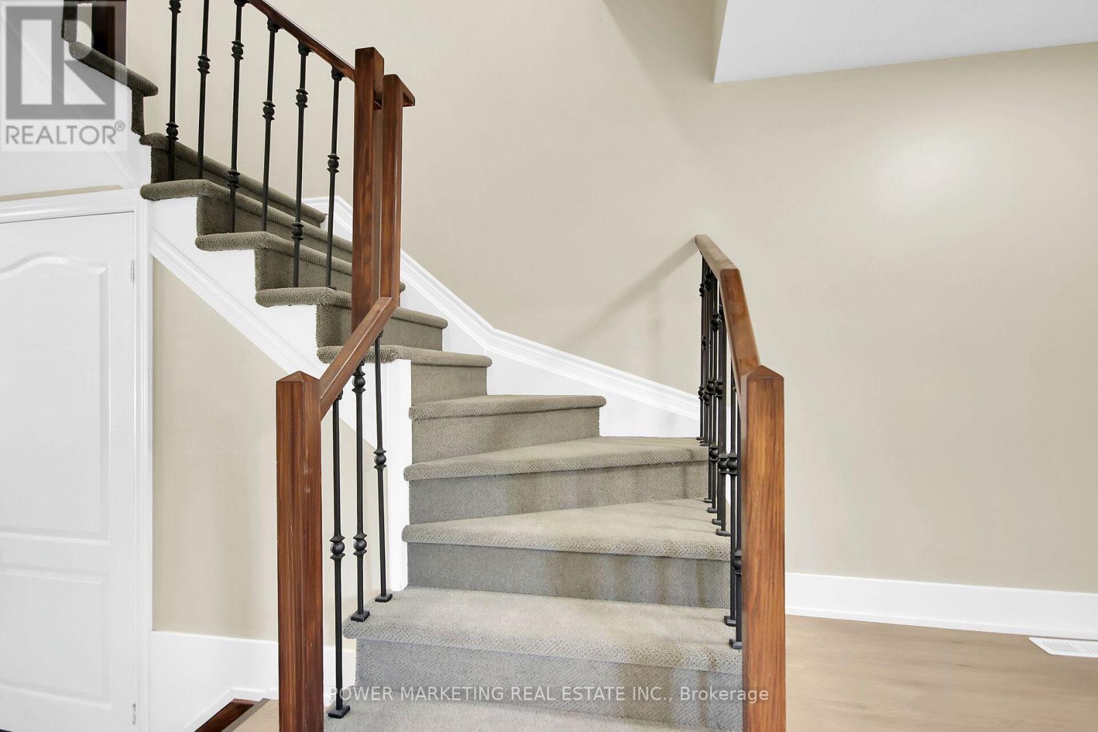 230 Bookton Place Property Photo 14