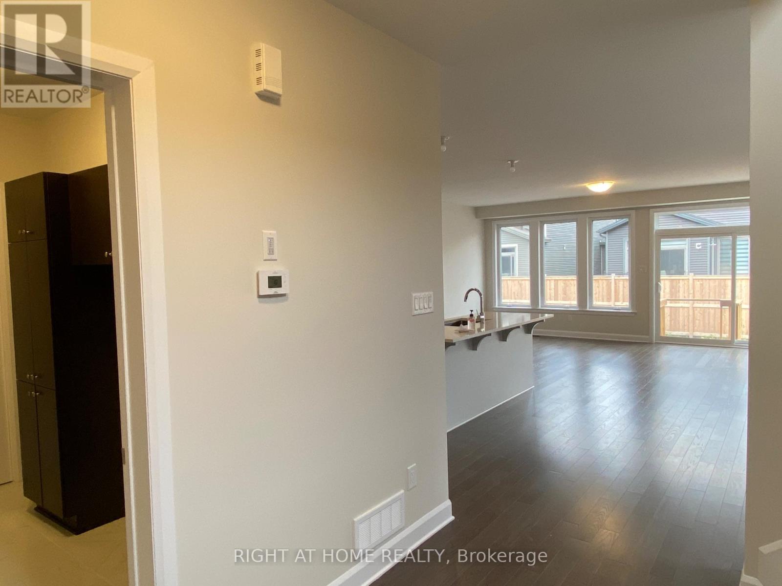 608 Moonflower Crescent Property Photo 28