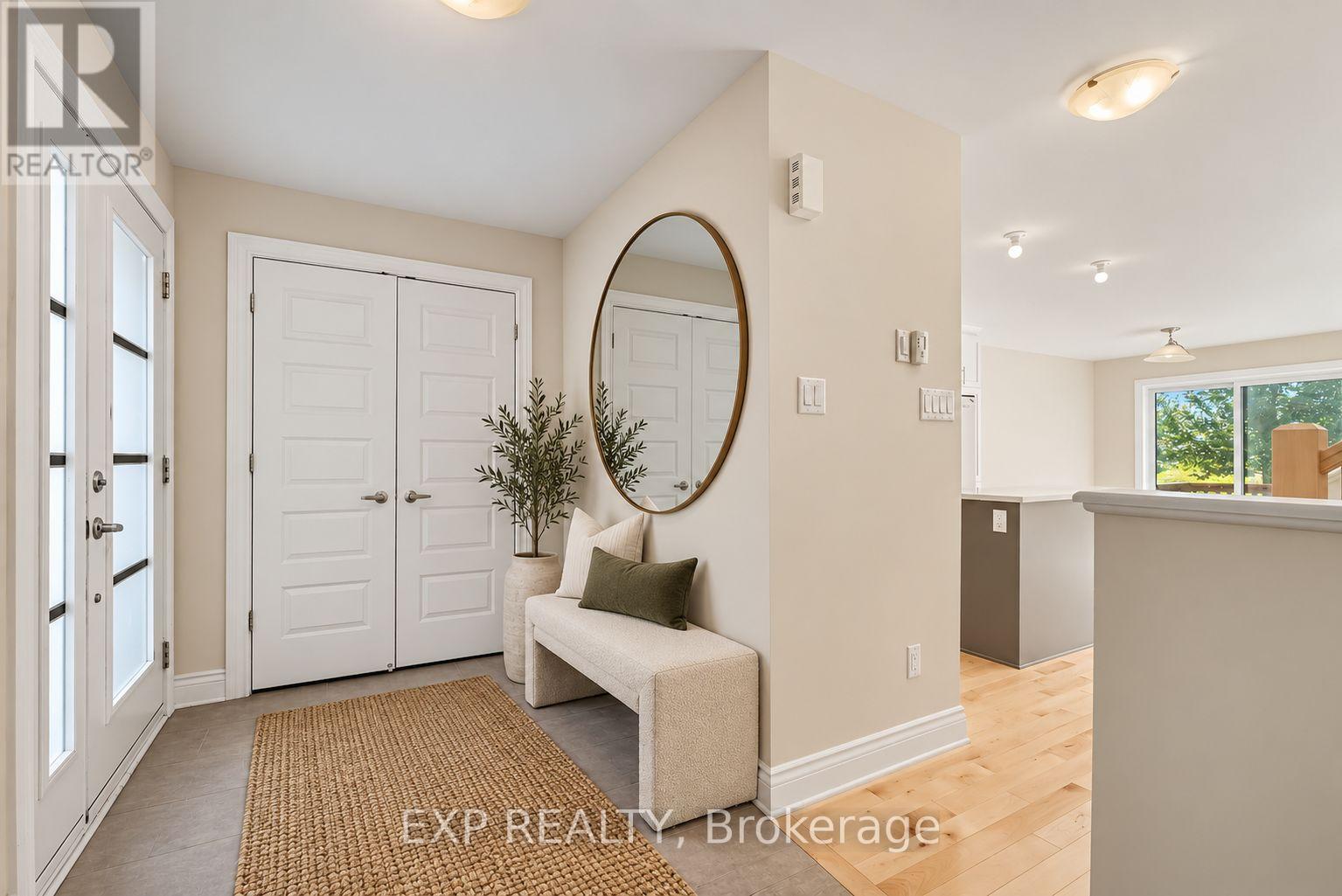202 St Malo Place Property Photo 3