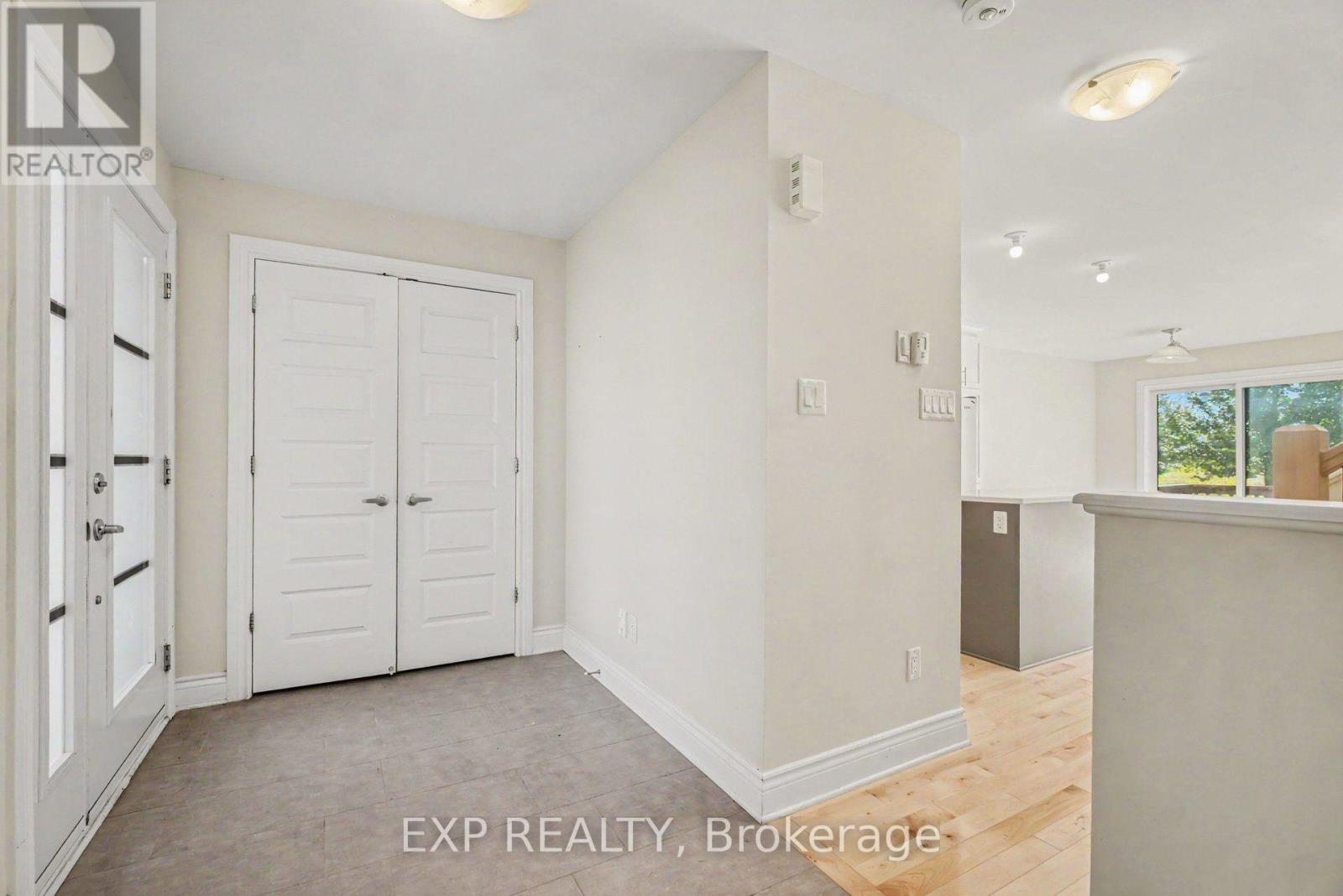 202 St Malo Place Property Photo 4