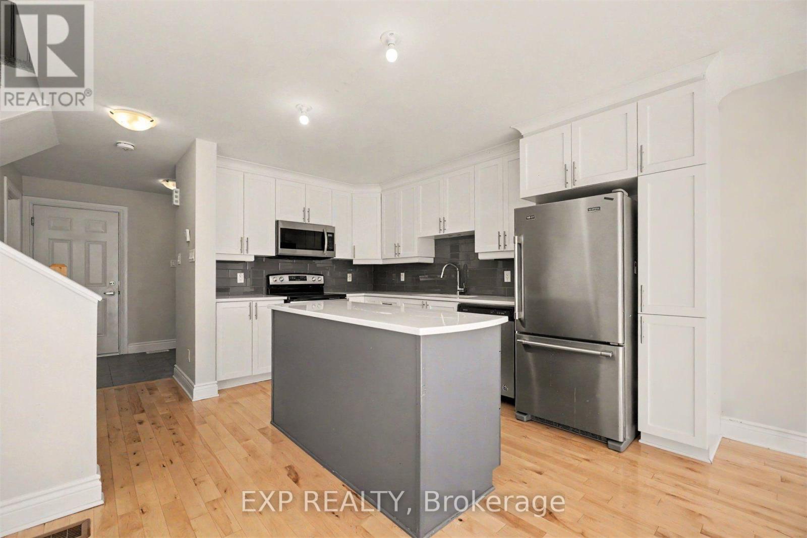 202 St Malo Place Property Photo 11