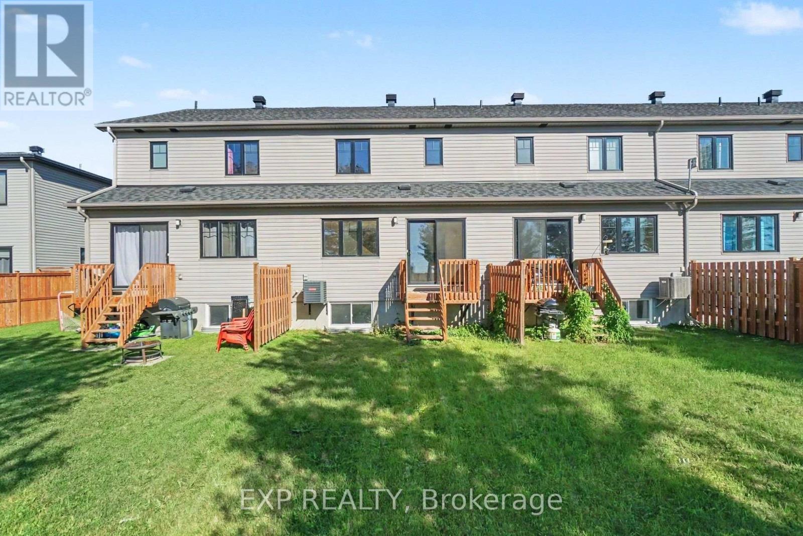 202 St Malo Place Property Photo 38