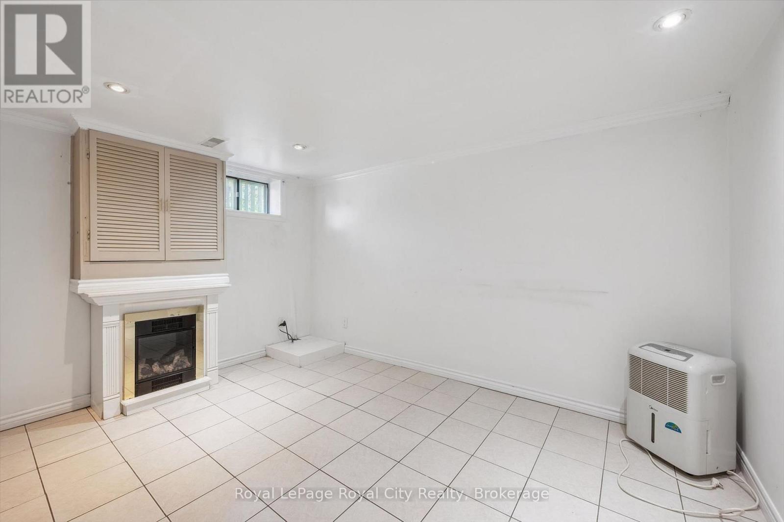 39 Ridgewood Avenue Property Photo 28