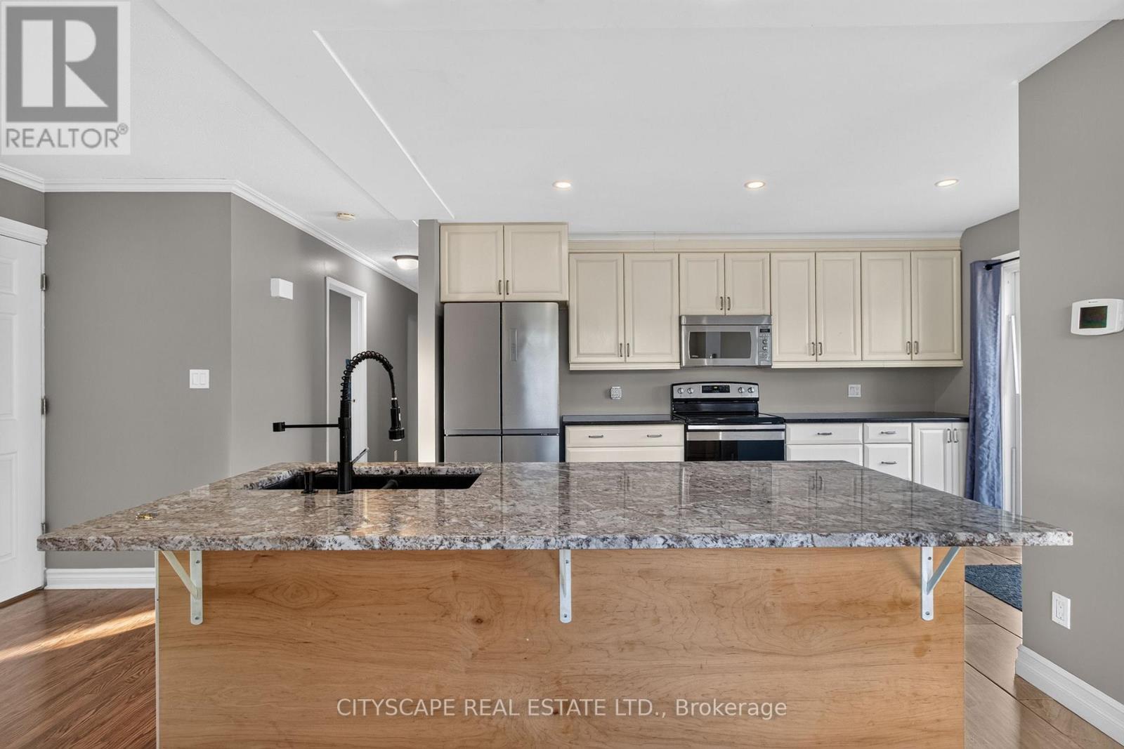 39 Huff Avenue Property Photo 26