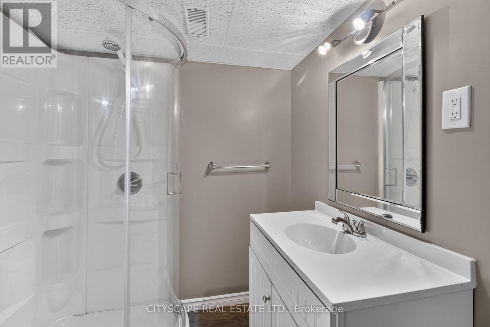 39 Huff Avenue Property Photo 46