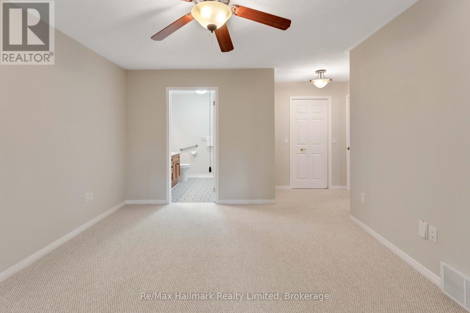 3 Woods Hollow Property Photo 25