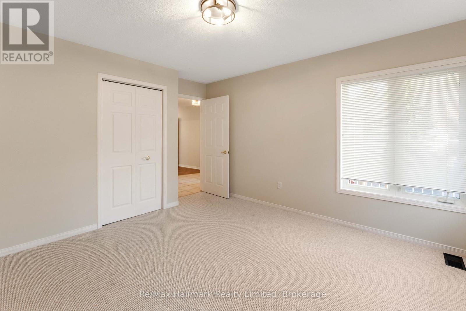 3 Woods Hollow Property Photo 29
