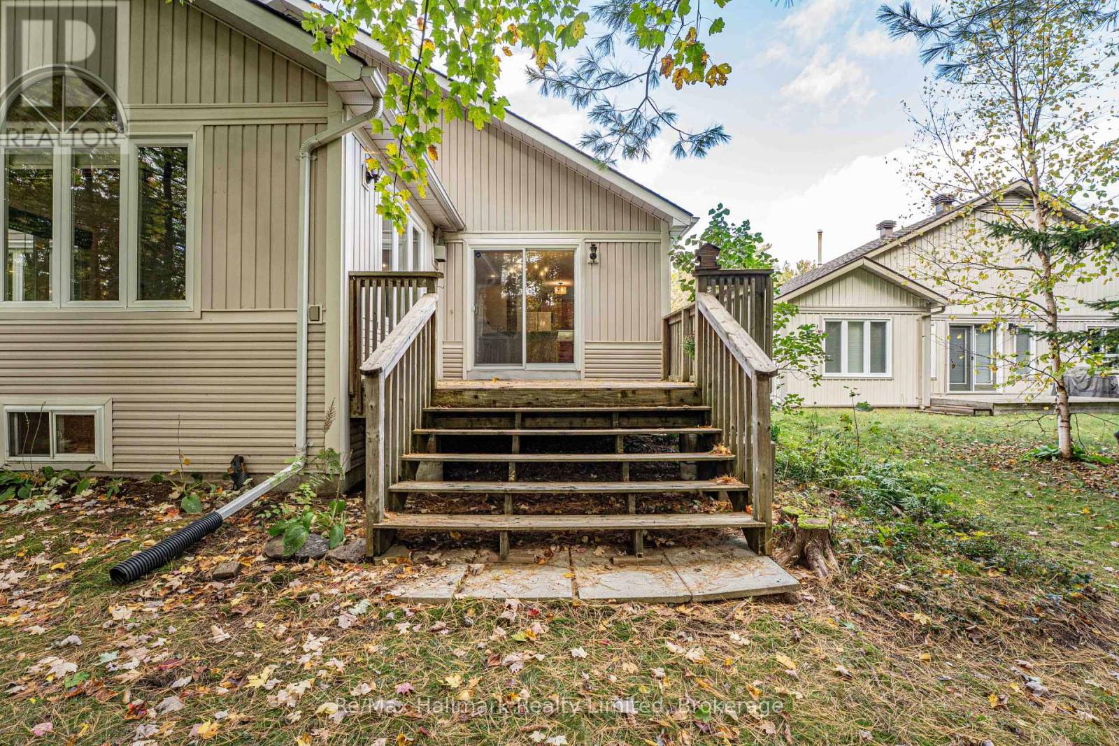 3 Woods Hollow Property Photo 40