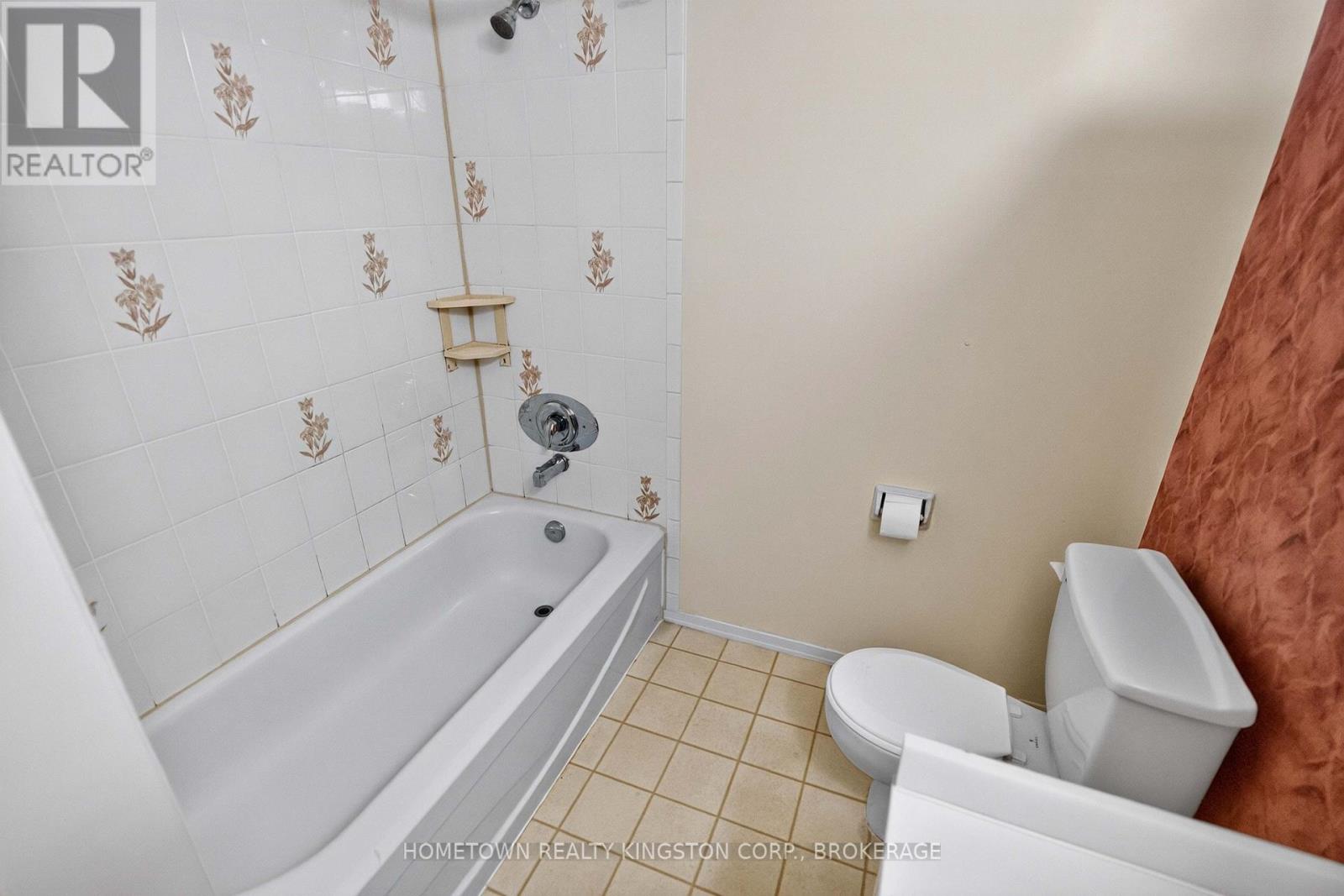 1096 Willowood Drive Property Photo 19