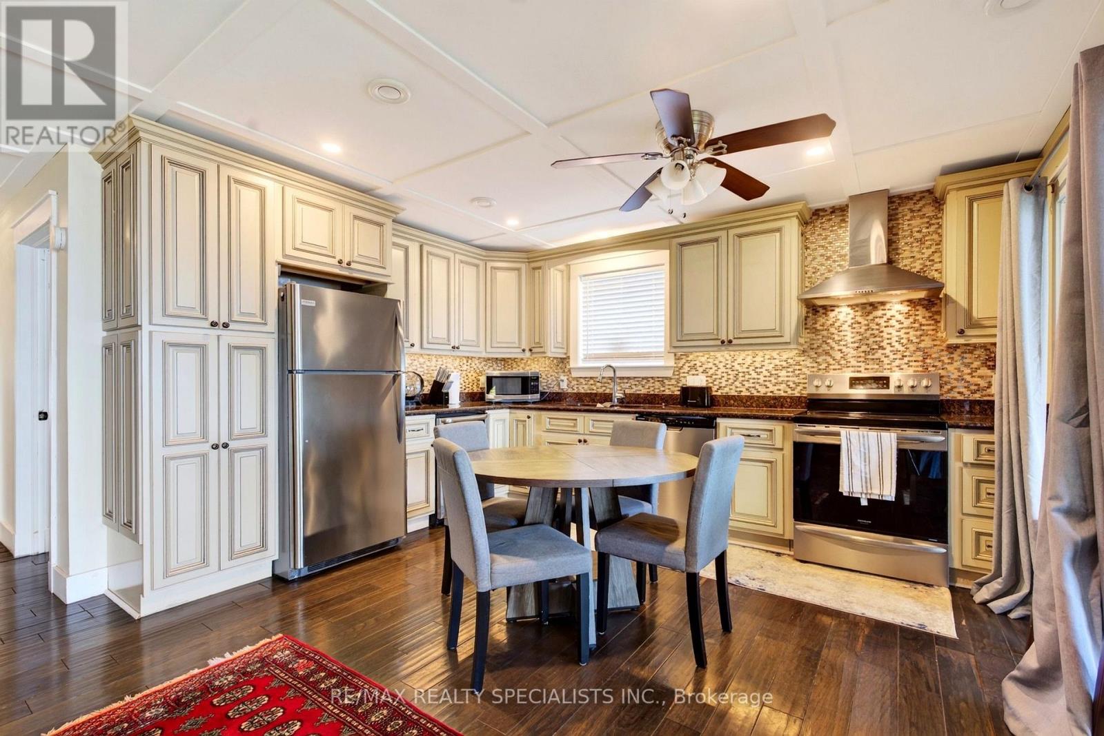 339520 Presqu'ile Road Property Photo 18