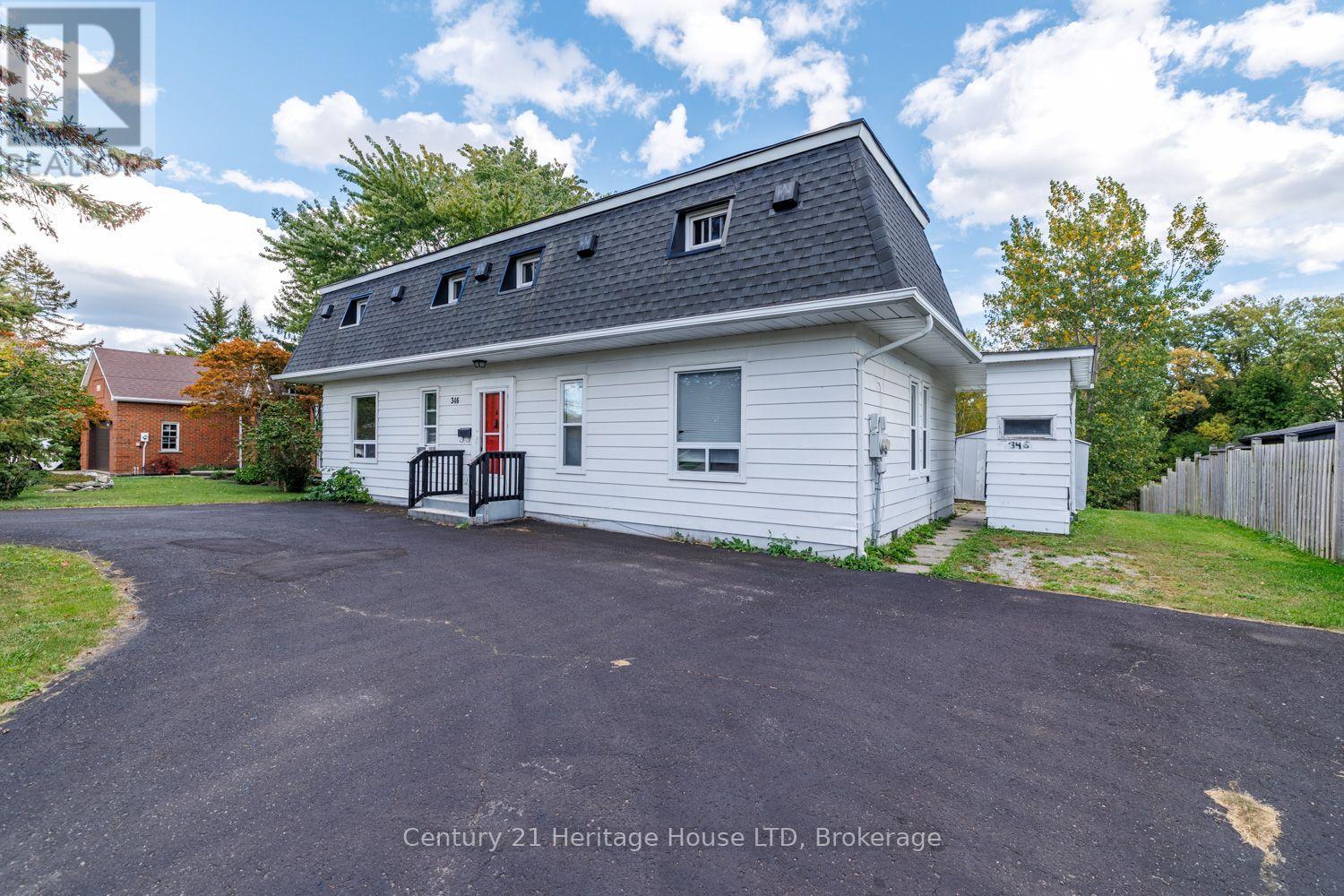 346 Albany Street Property Photo 6