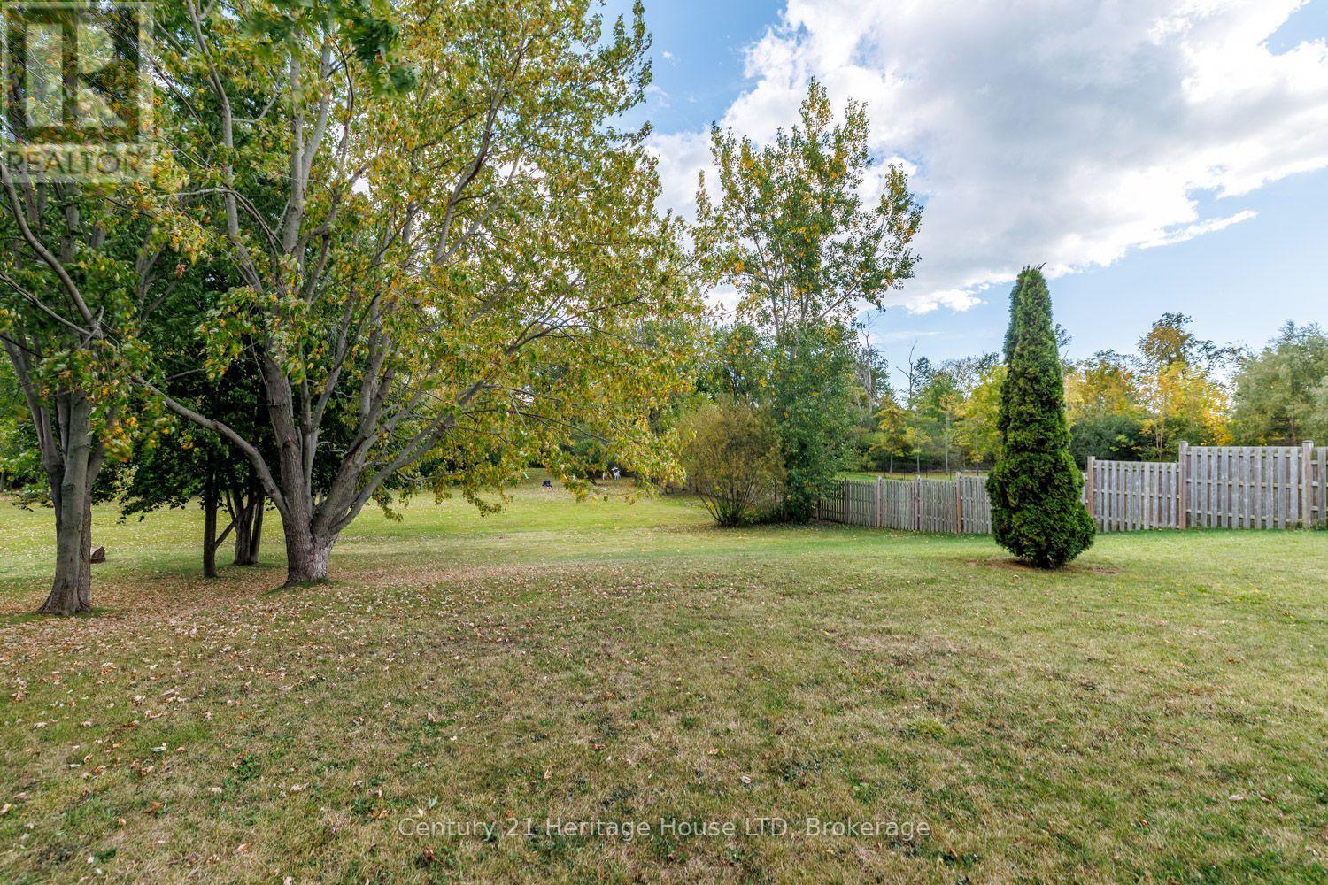 346 Albany Street Property Photo 8