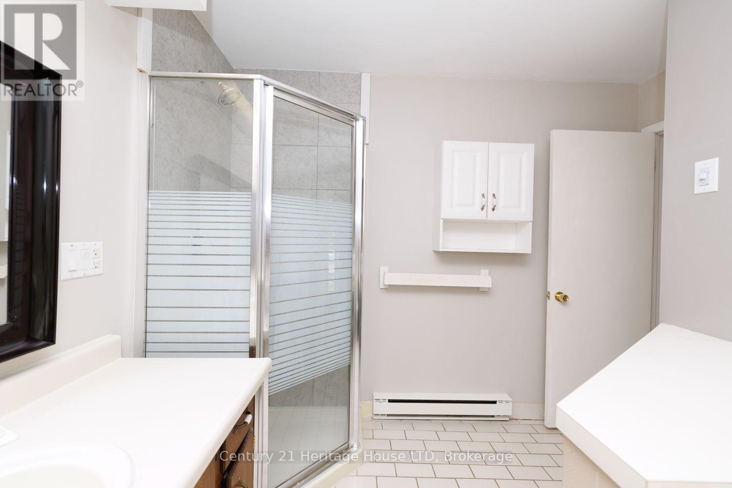 346 Albany Street Property Photo 18