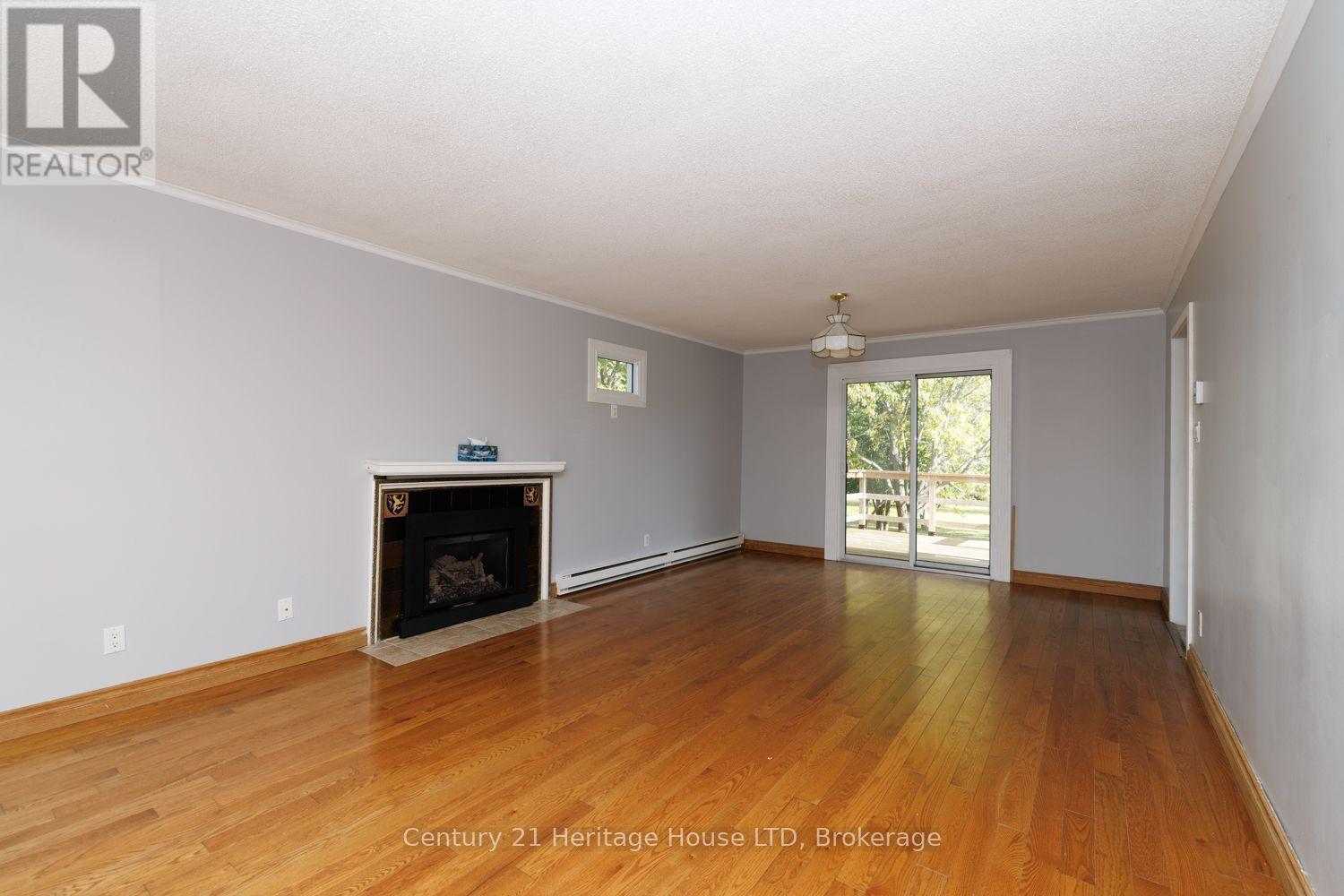 346 Albany Street Property Photo 23
