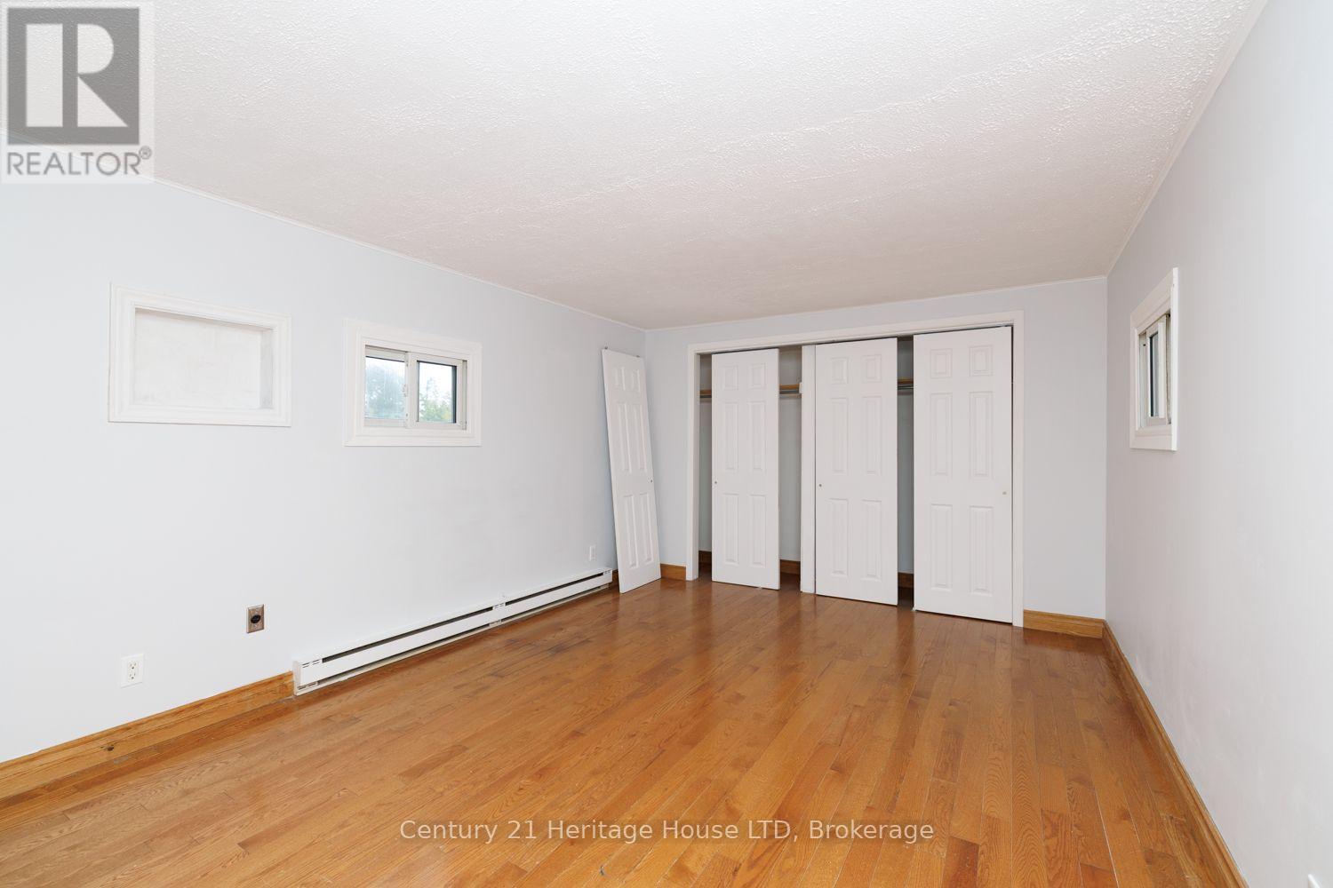 346 Albany Street Property Photo 33