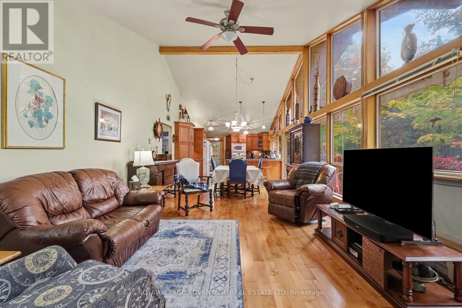 2674 Smith Road Property Photo 7