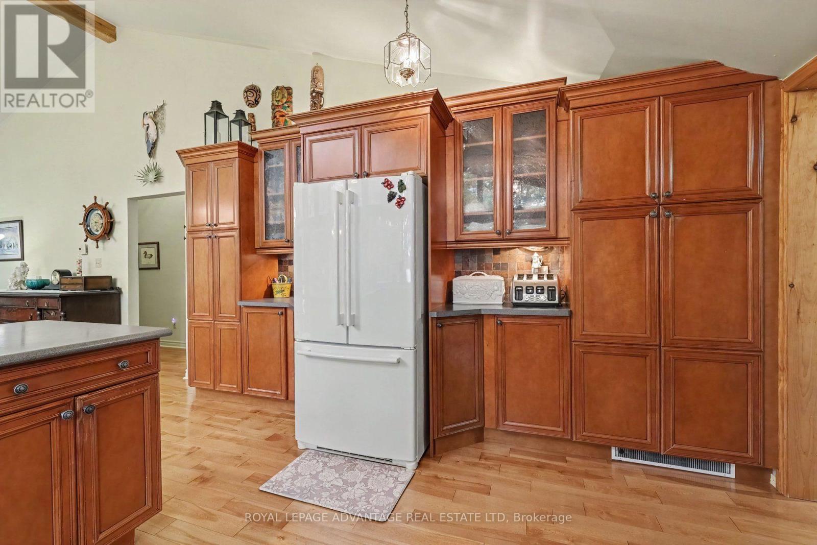 2674 Smith Road Property Photo 13