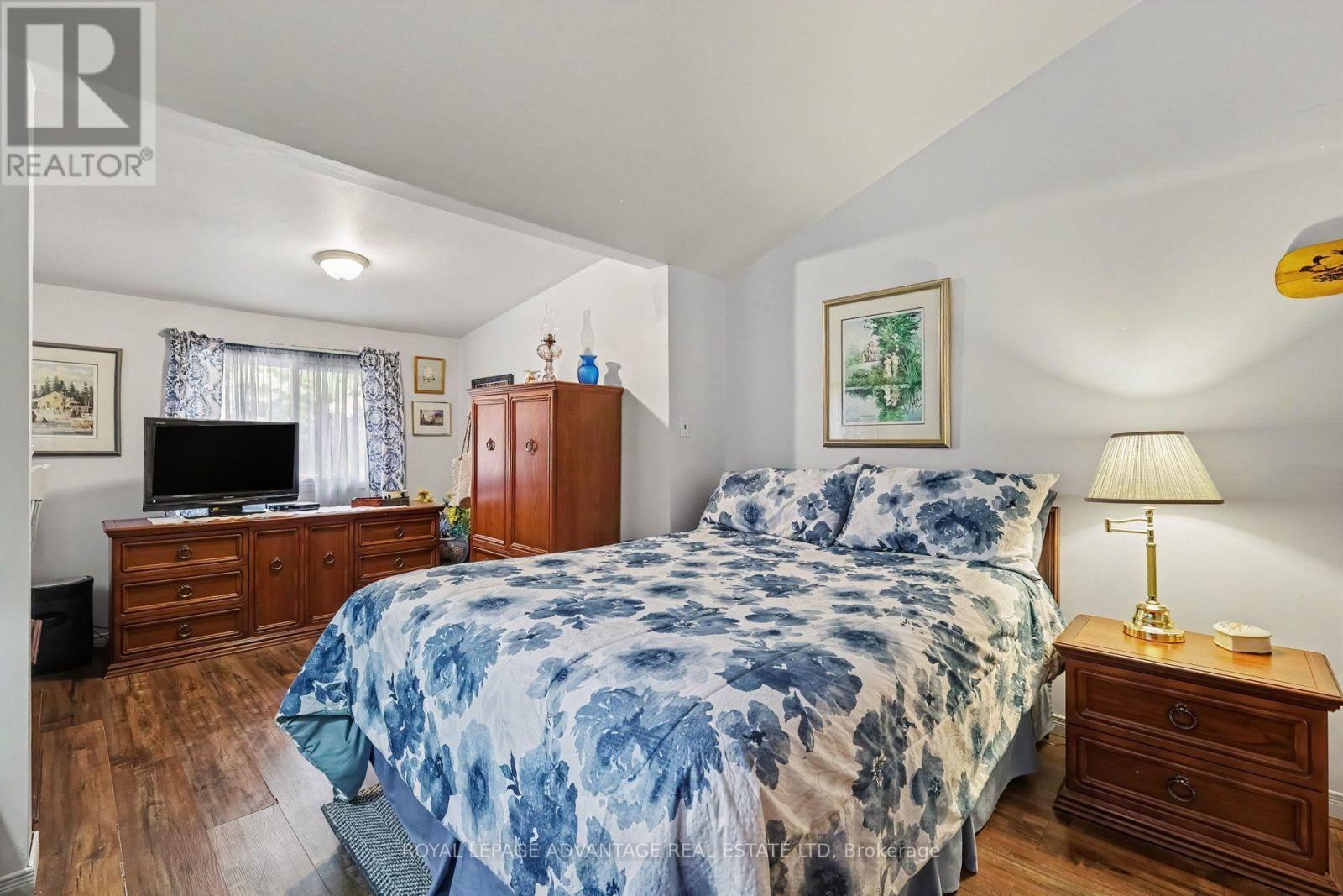 2674 Smith Road Property Photo 16