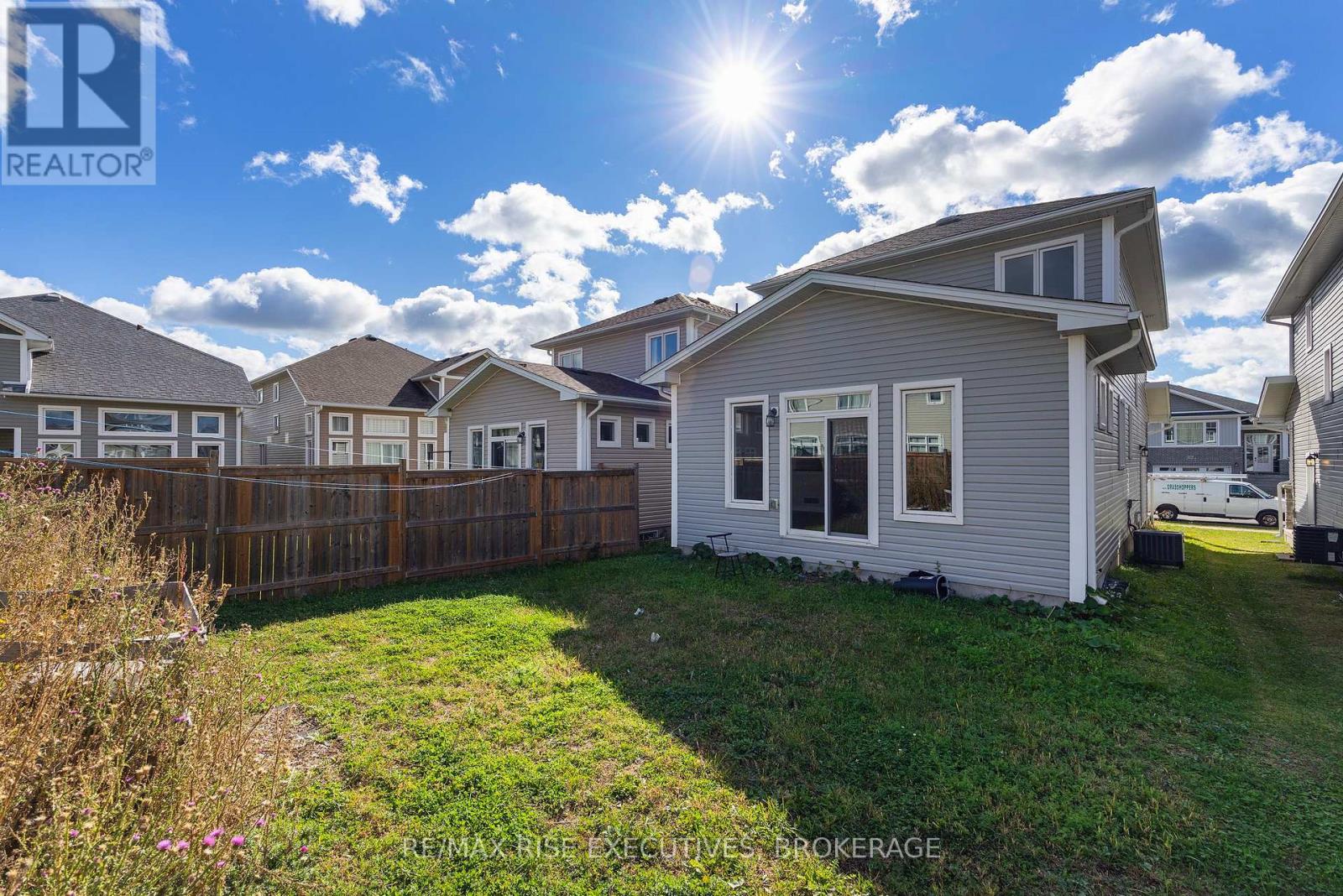 567 Beth Crescent Property Photo 44