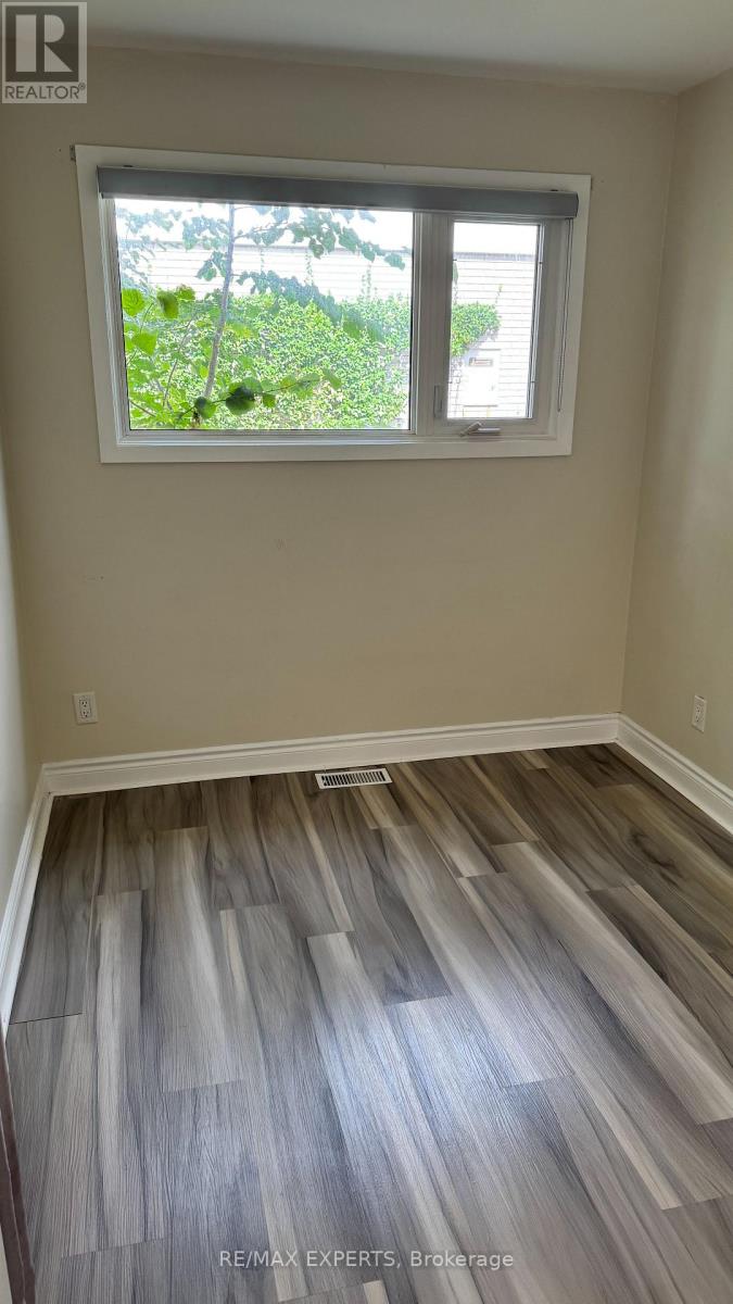 115 Uplands Drive Property Photo 4