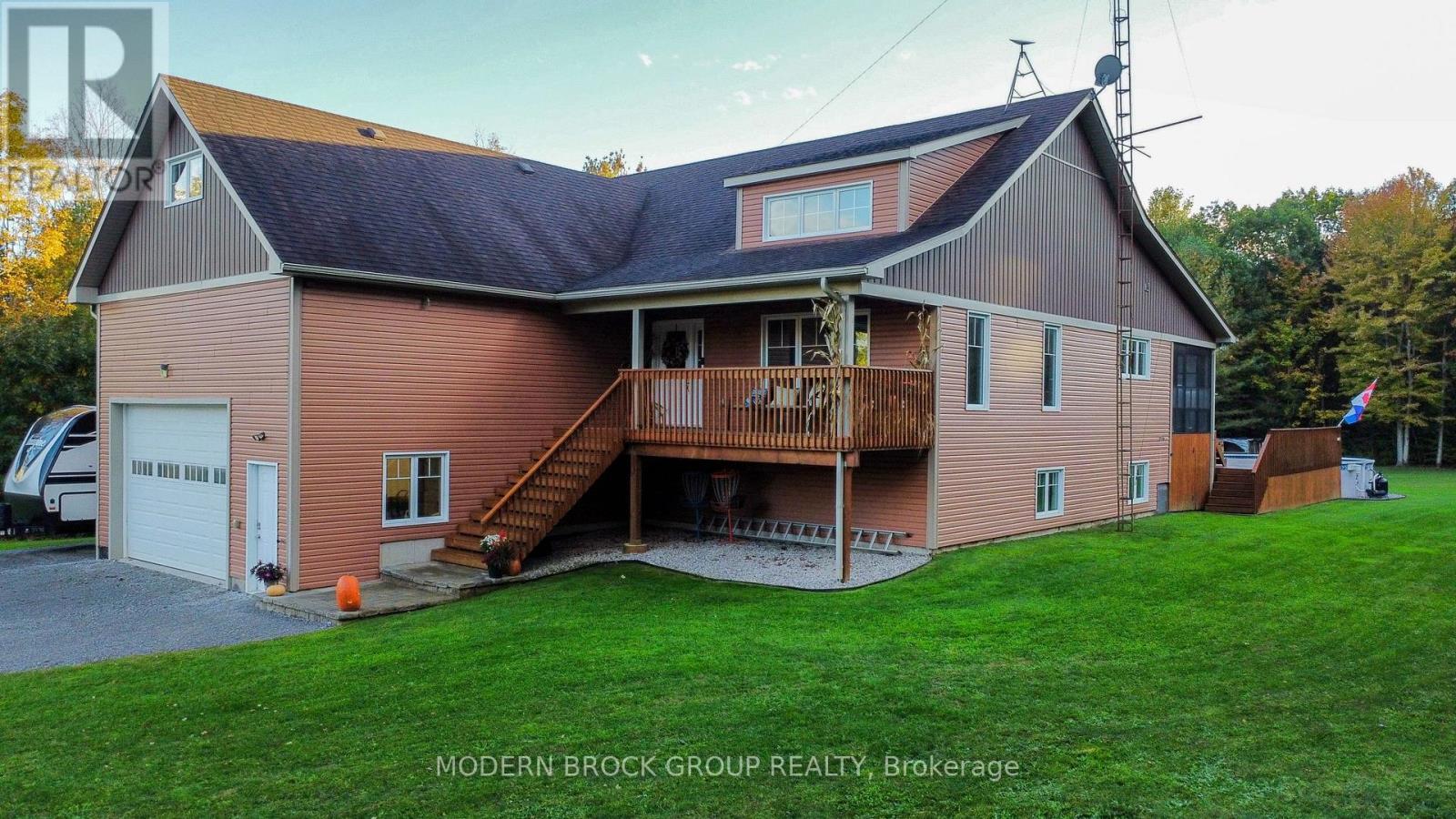 204 County Rd 5 Road Property Photo 1
