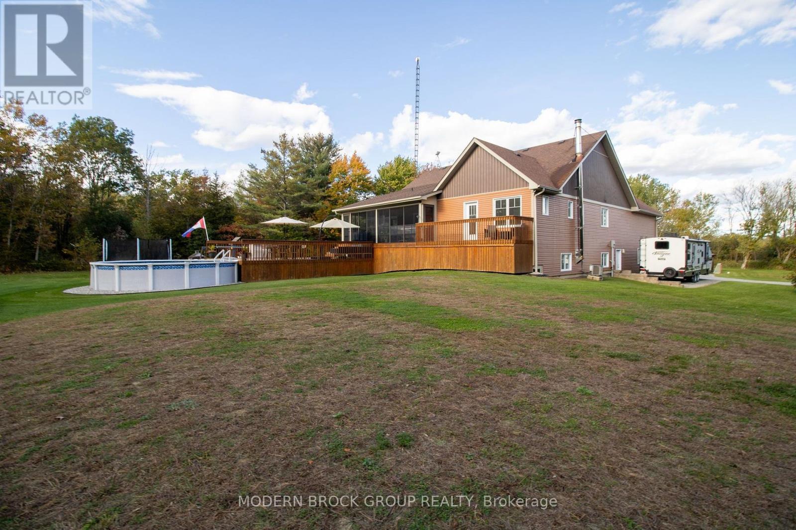 204 County Rd 5 Road Property Photo 5