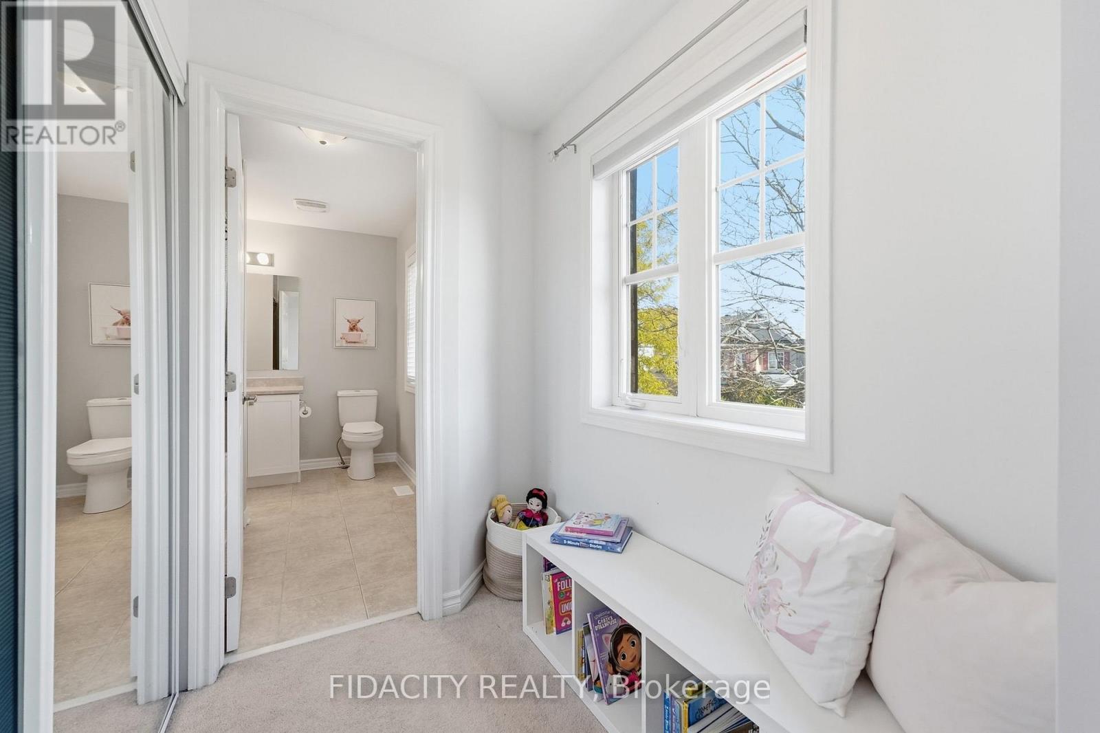 206 Mistral Way Property Photo 34