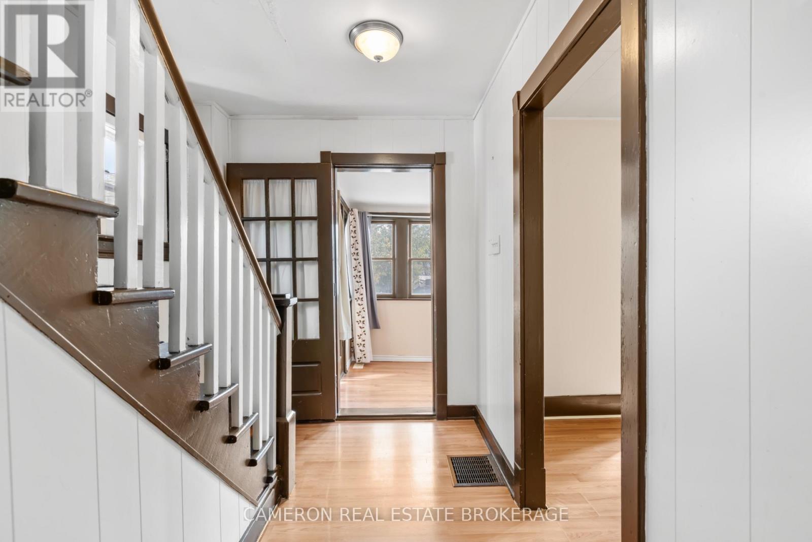 10 Pine Lane Property Photo 3