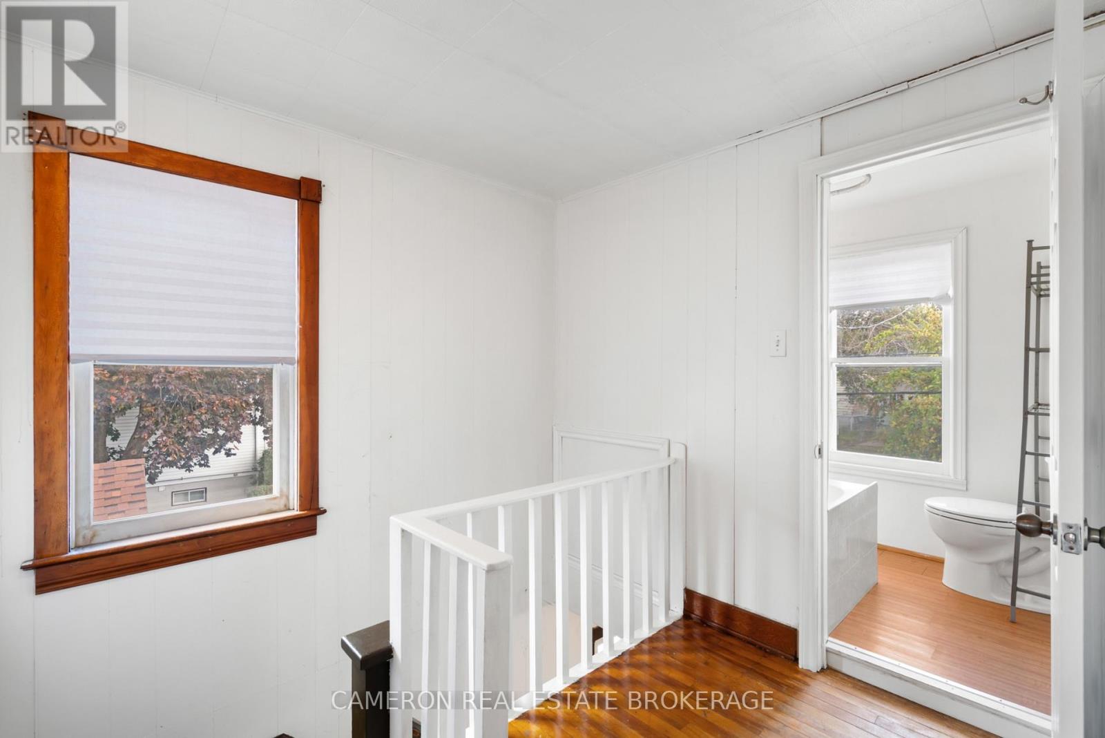 10 Pine Lane Property Photo 19