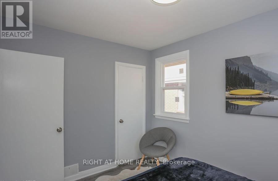 190 Hale Street Property Photo 9