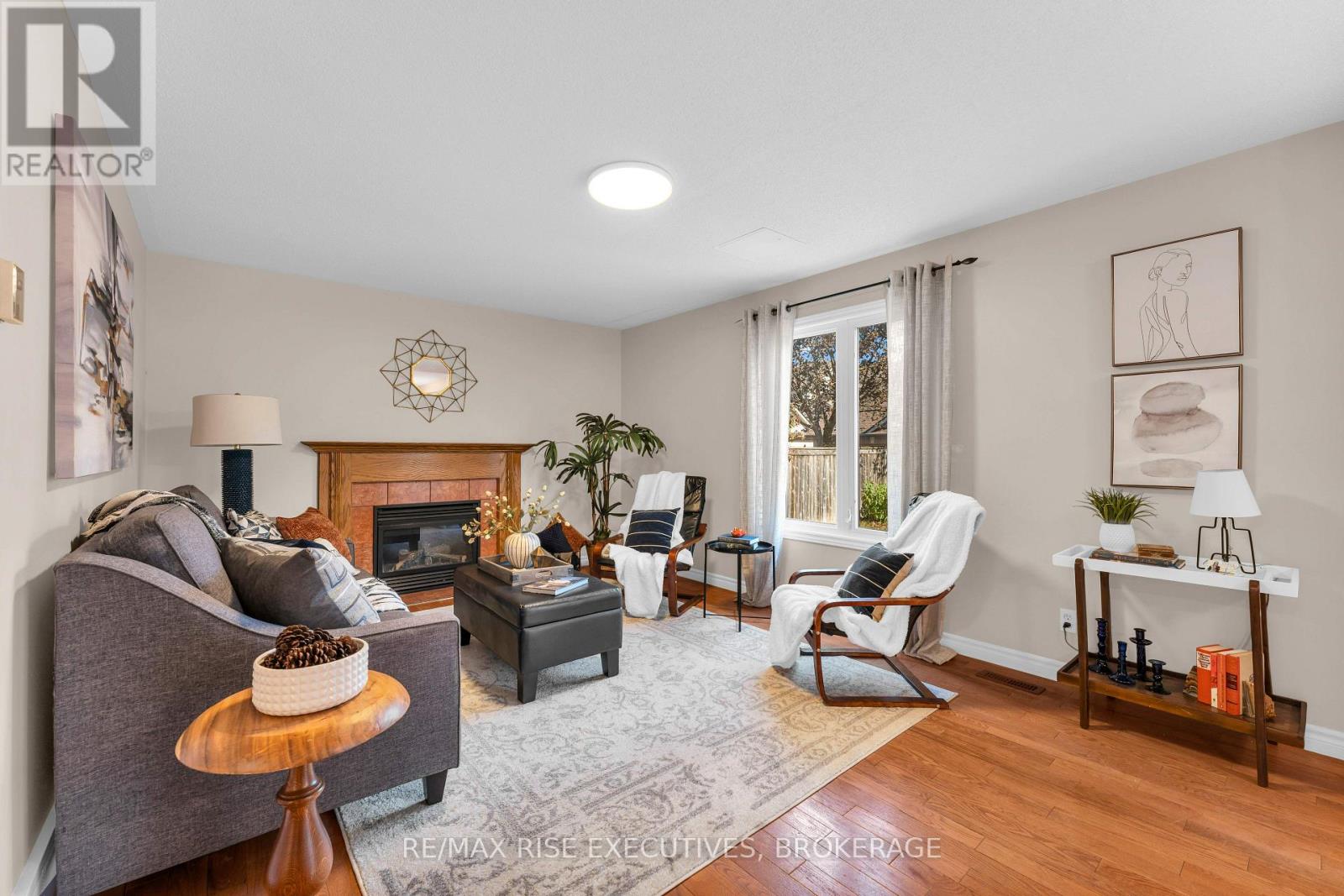 370 Cooke Crescent Property Photo 11