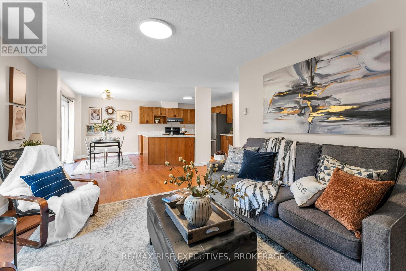370 Cooke Crescent Property Photo 13