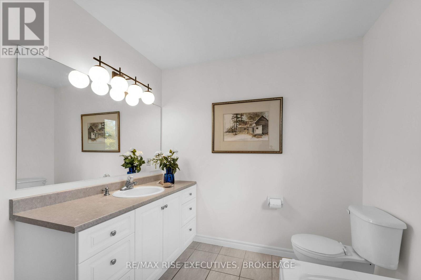 370 Cooke Crescent Property Photo 26