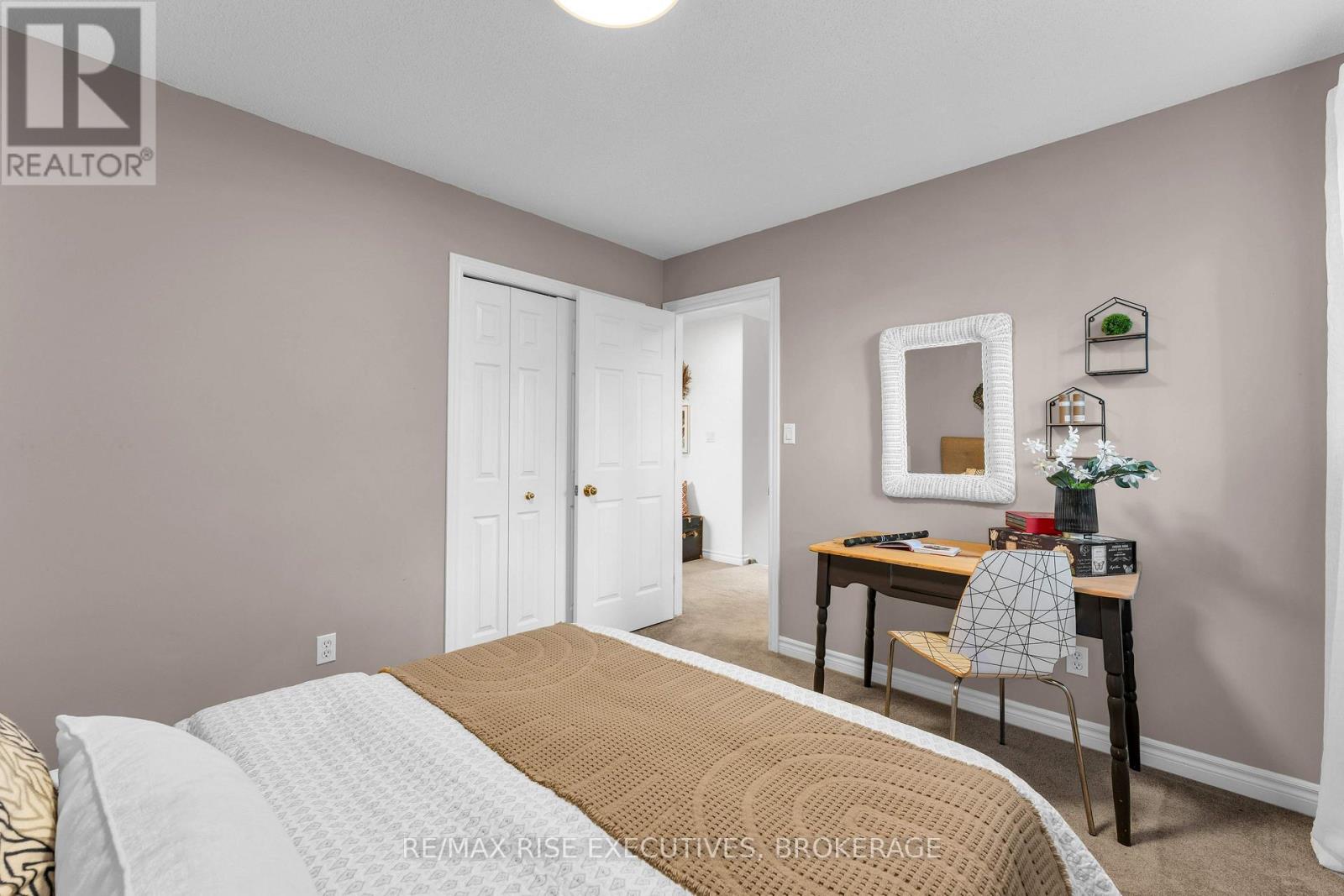 370 Cooke Crescent Property Photo 31