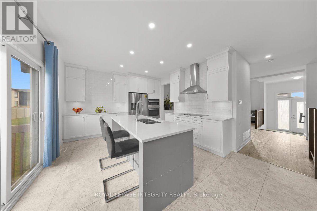 6 Rutile Street Property Photo 9