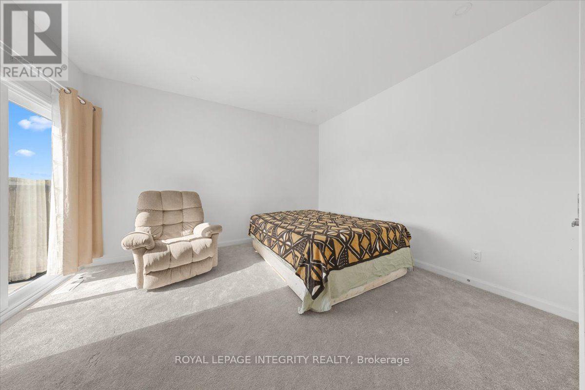 6 Rutile Street Property Photo 28