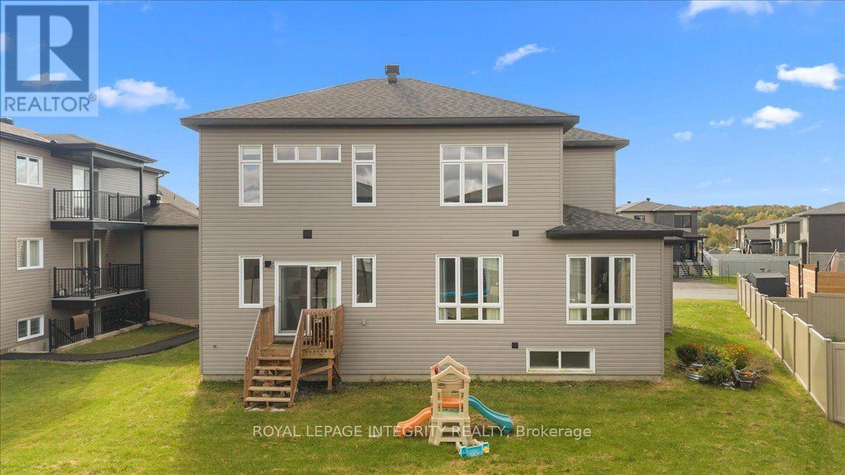 6 Rutile Street Property Photo 41