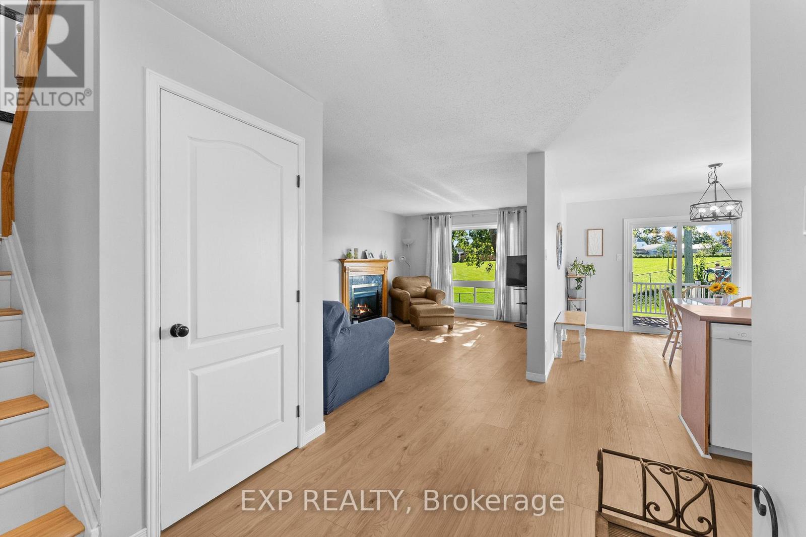 108 Mclachlin Street S Property Photo 8