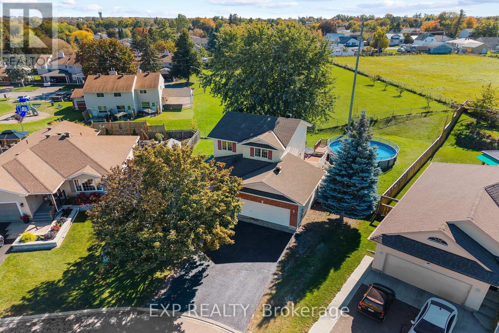 108 Mclachlin Street S Property Photo 41