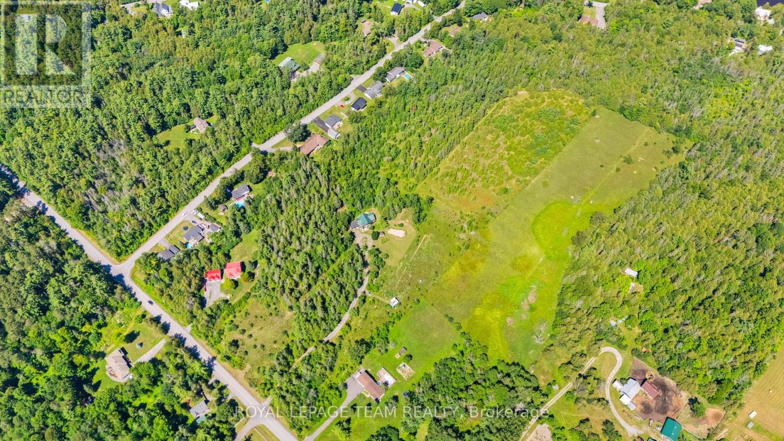 4984 Dunrobin Road Property Photo 41