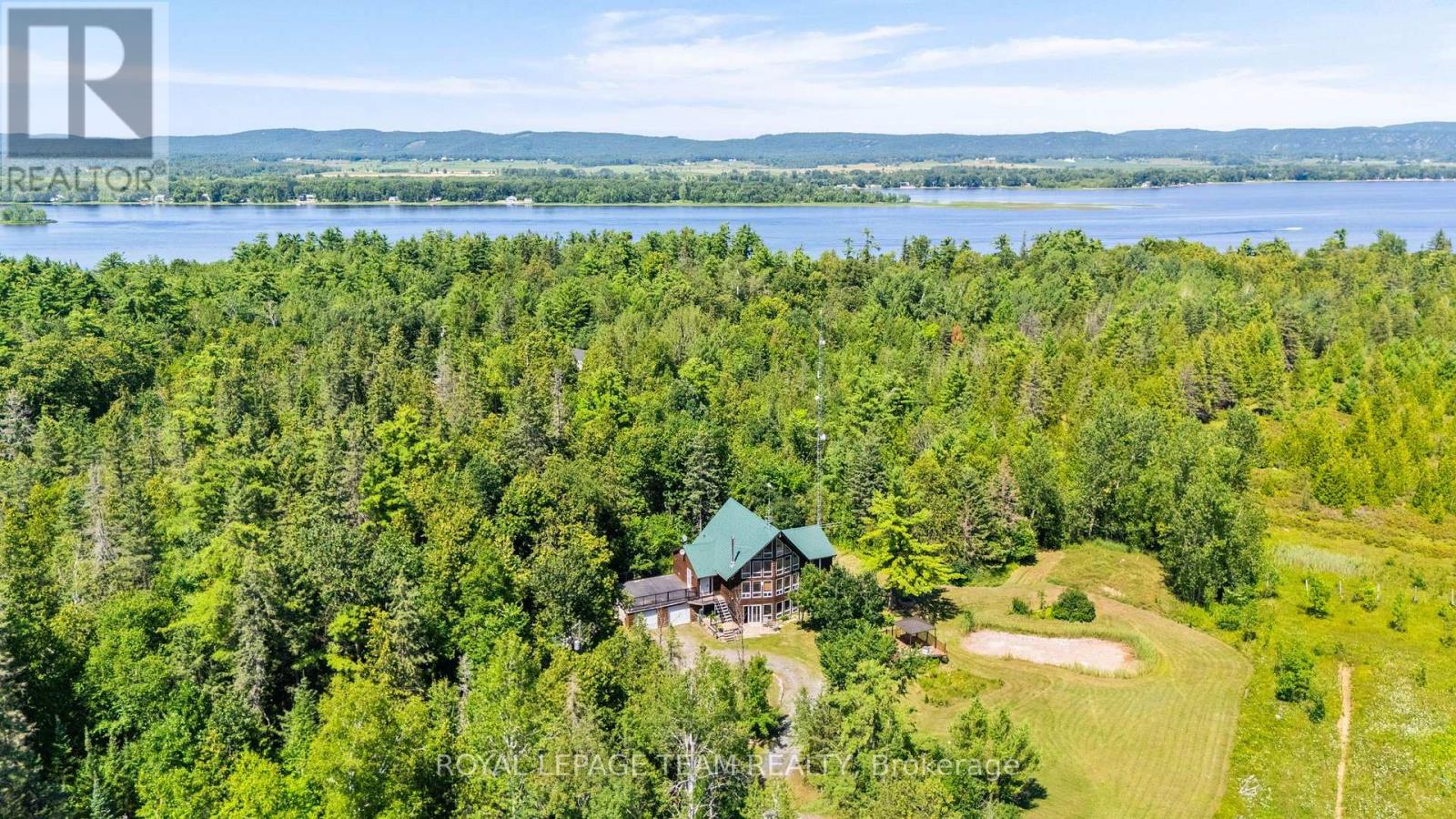 4984 Dunrobin Road Property Photo 47