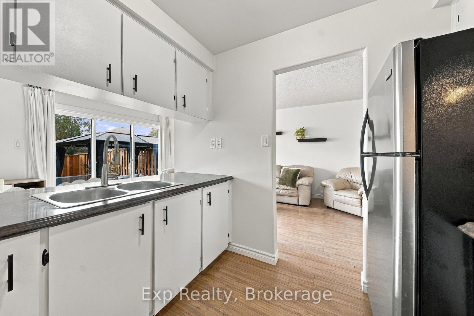 D - 50 Cascade Boulevard Property Photo 16