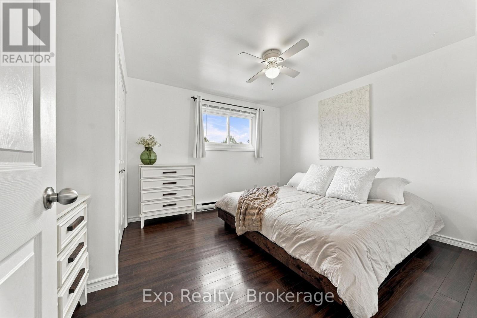 D - 50 Cascade Boulevard Property Photo 19