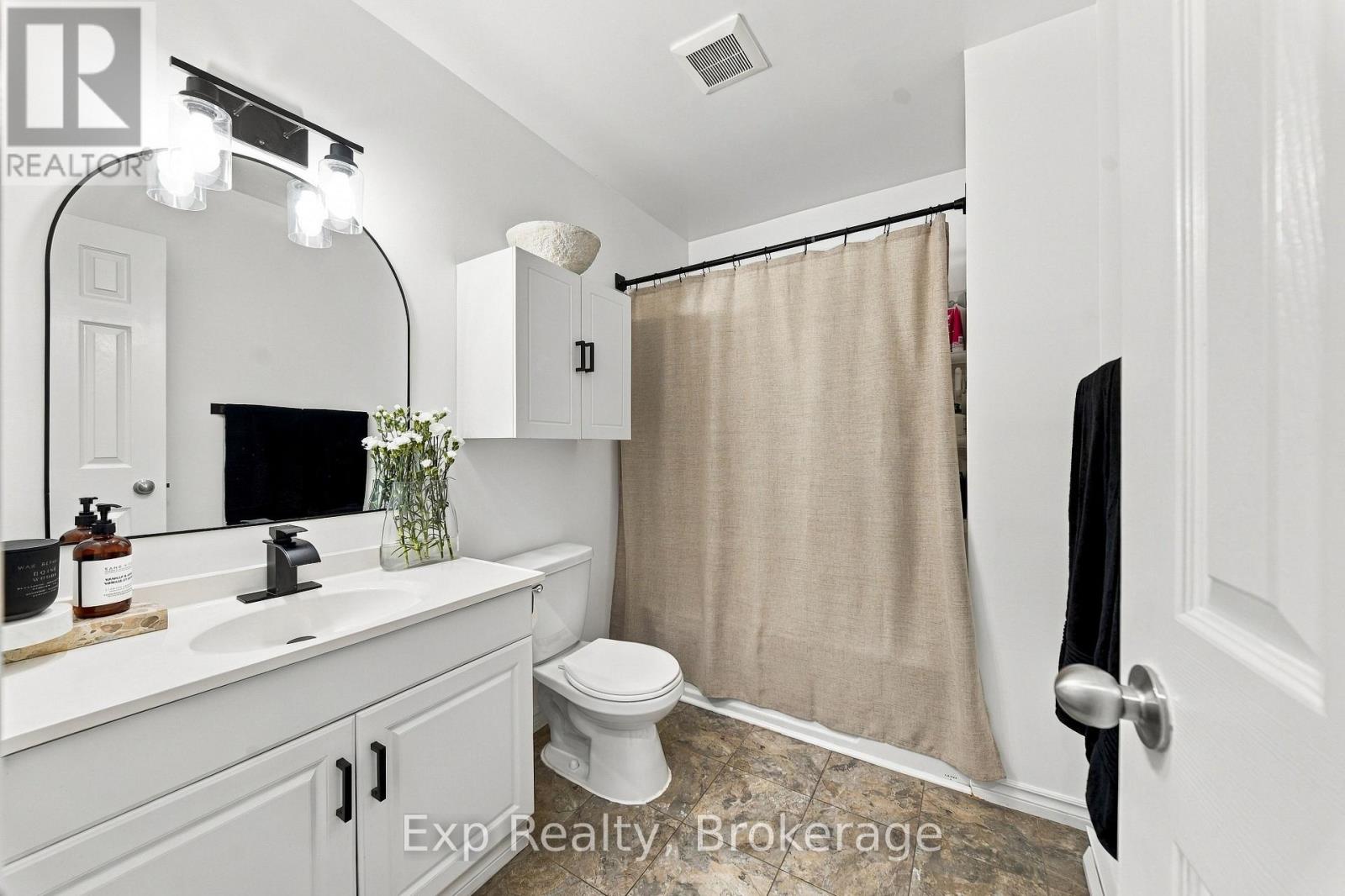 D - 50 Cascade Boulevard Property Photo 24